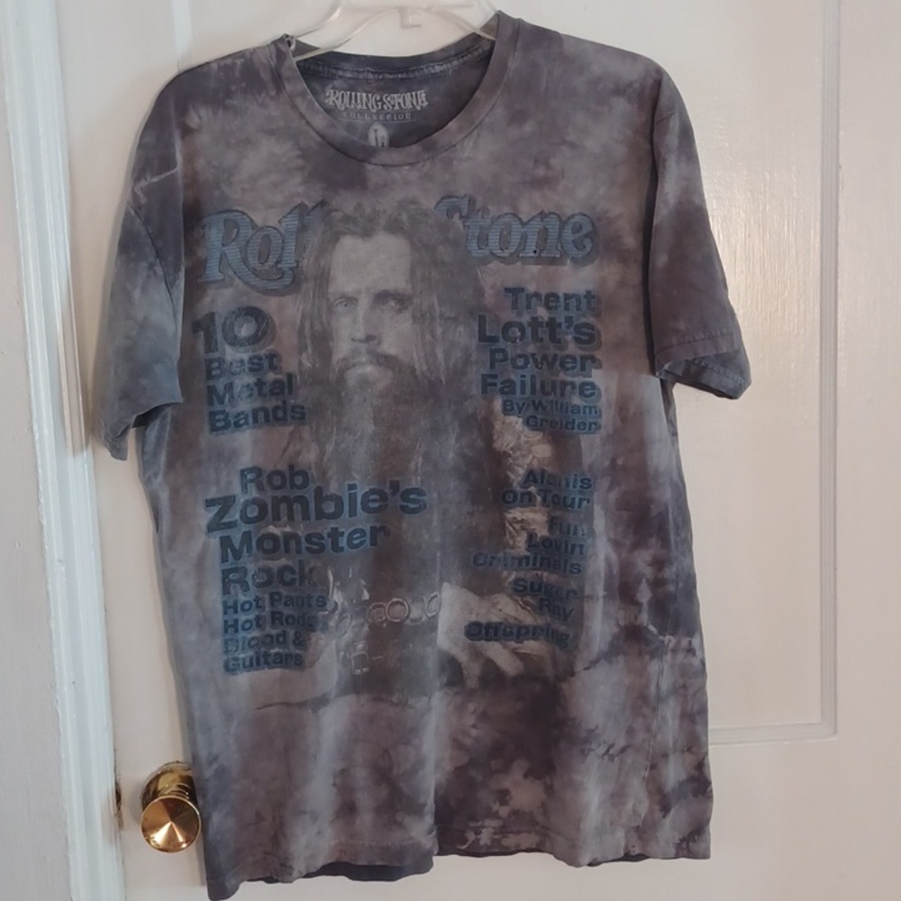 Rolling Stone tee shirt men's size large distressed tee shirt Rob Zombies